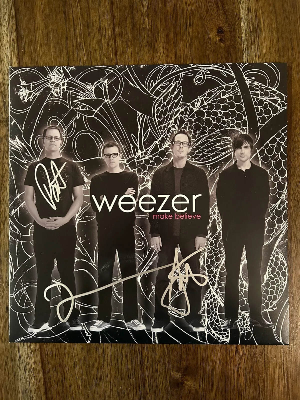 ‘Rivers Coumo’ Patrick & Scott ‘Weezer’ Band Signed Vinyl Album ‘Make Believe’