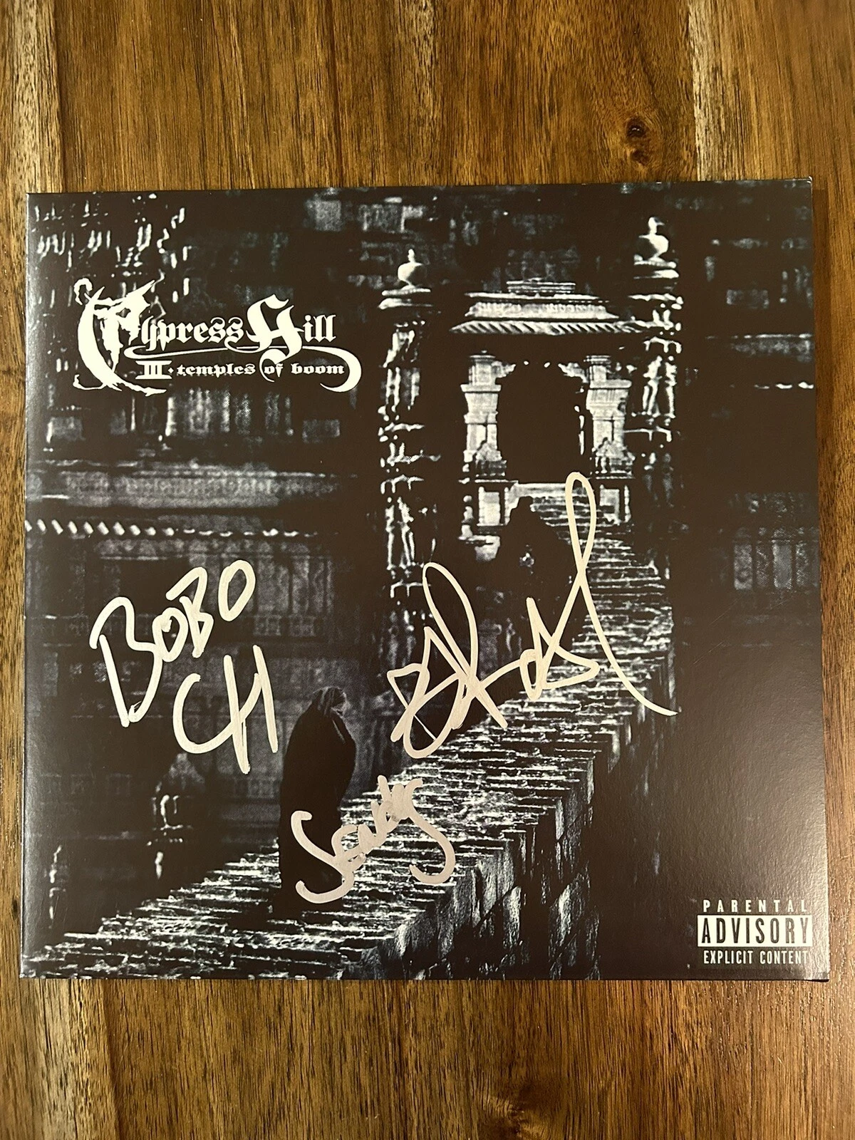 ‘CYPRESS HILL’ SIGNED VINYL ALBUM ‘TEMPLES OF BOOM’ B-REAL PROOF SEN DOG BOBO COLLECTIBLE MEMORABILIA