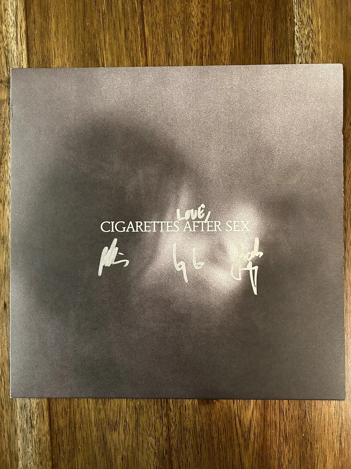 ‘CIGARETTES AFTER SEX’ COMPLETE SIGNED ‘X’S’ VINYL ALBUM GREG GONZALEZ +2 COLLECTIBLE MEMORABILIA