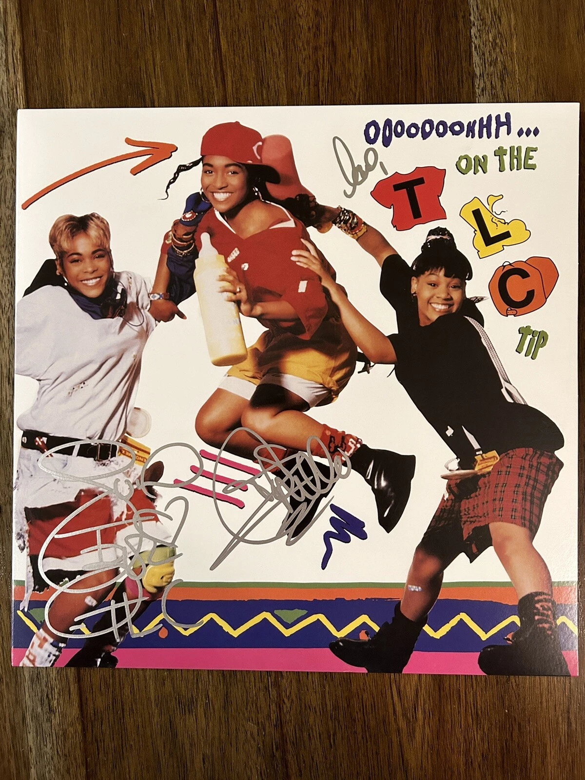 ‘TLC’ Signed Vinyl Album ‘On The TLC Tip’ T-Boz & Chilli Beckett BSA PROOF