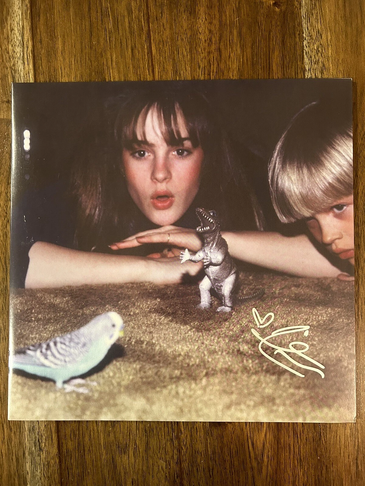 ‘ADRIANNE LENKER’ SIGNED ‘BIG THIEF’ VINYL ALBUM ‘MASTERPIECE’ BECKETT CERTIFIED COLLECTIBLE MEMORABILIA