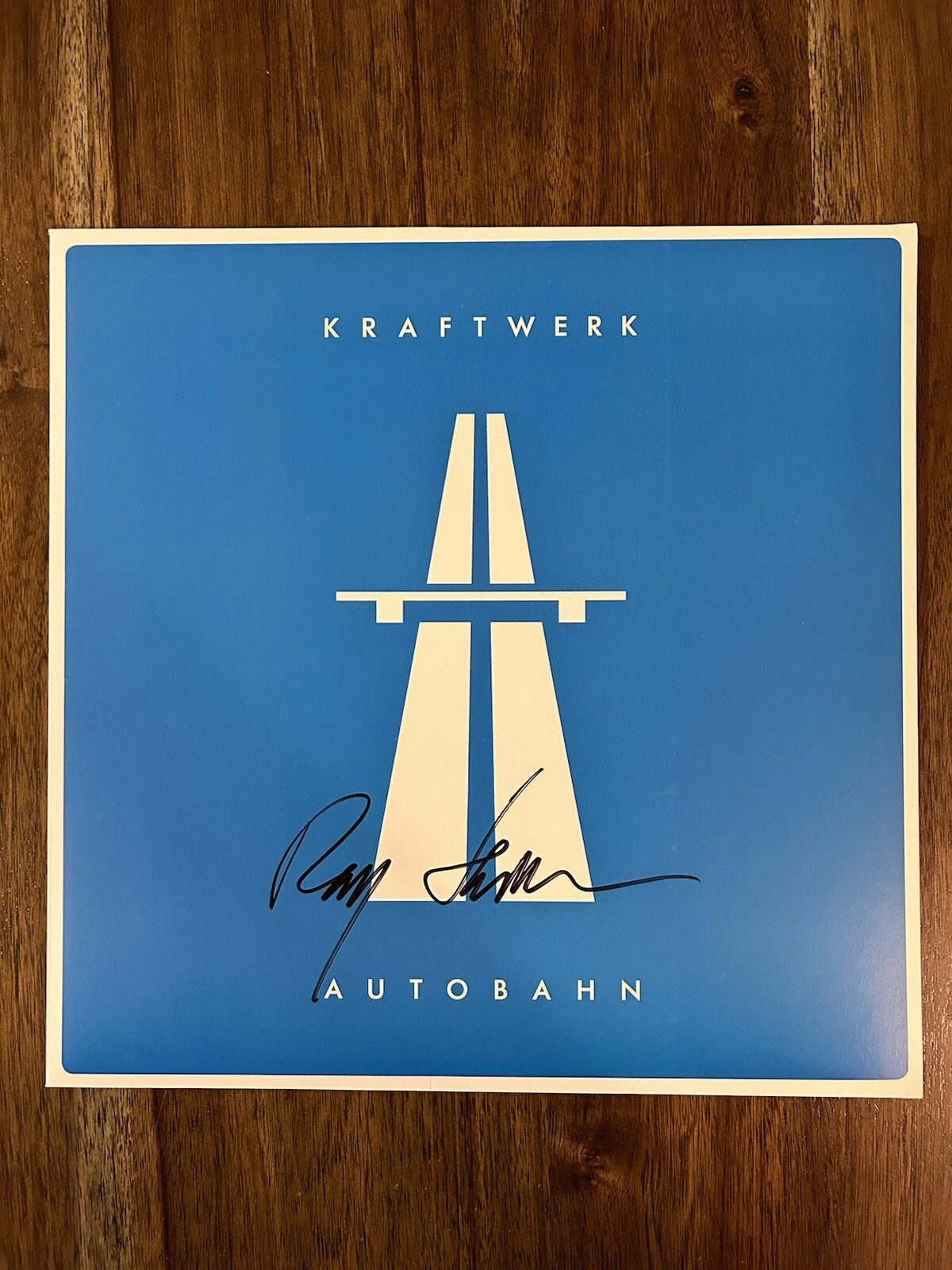 Ralf Hutter ‘Kraftwerk’ Signed Vinyl Album ‘Autobahn’ Beckett Certified PROOF