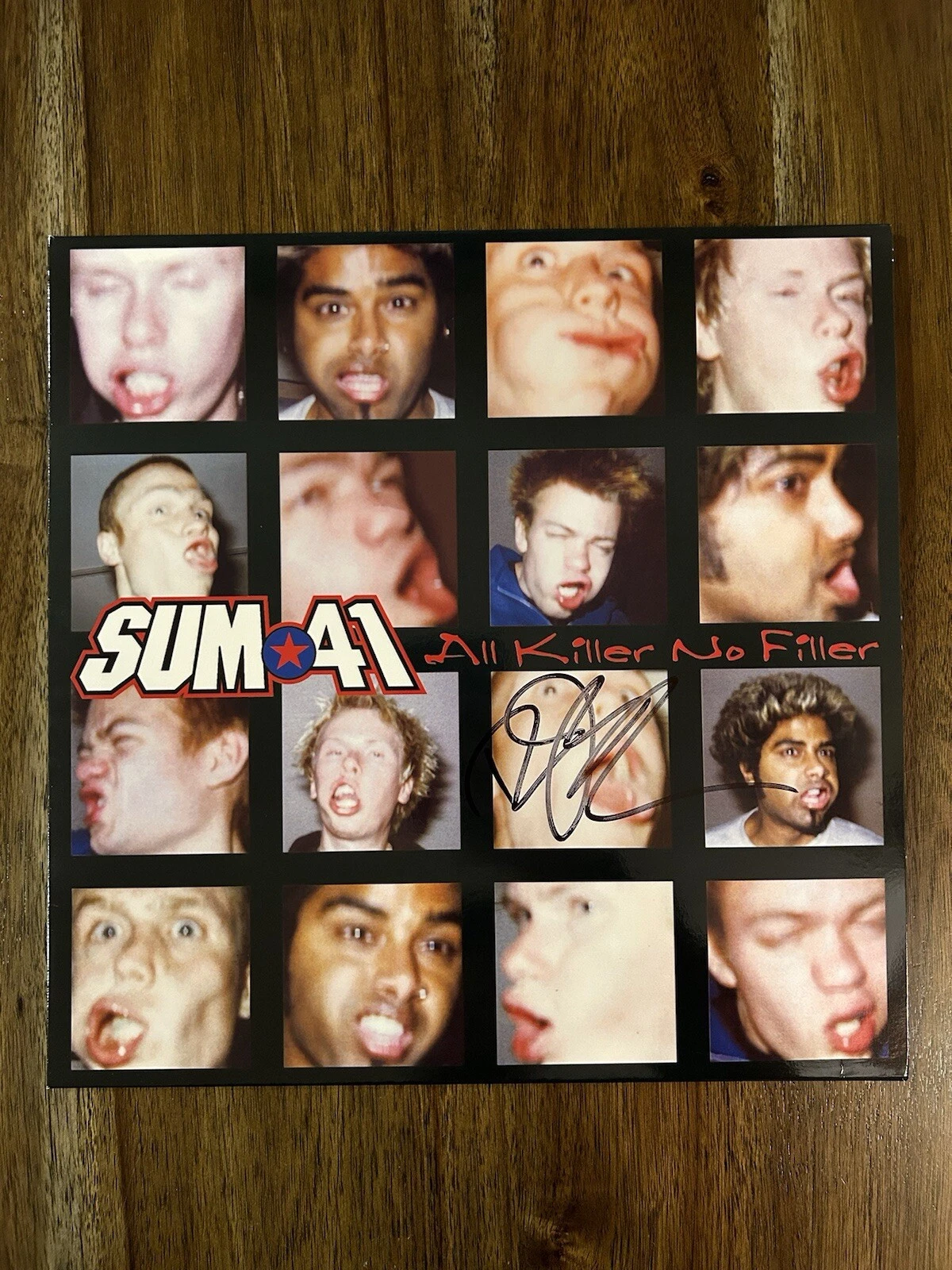 Deryck Whibley ‘Sum 41’ Band Signed Vinyl Album ‘All Killer No Filler’ Beckett