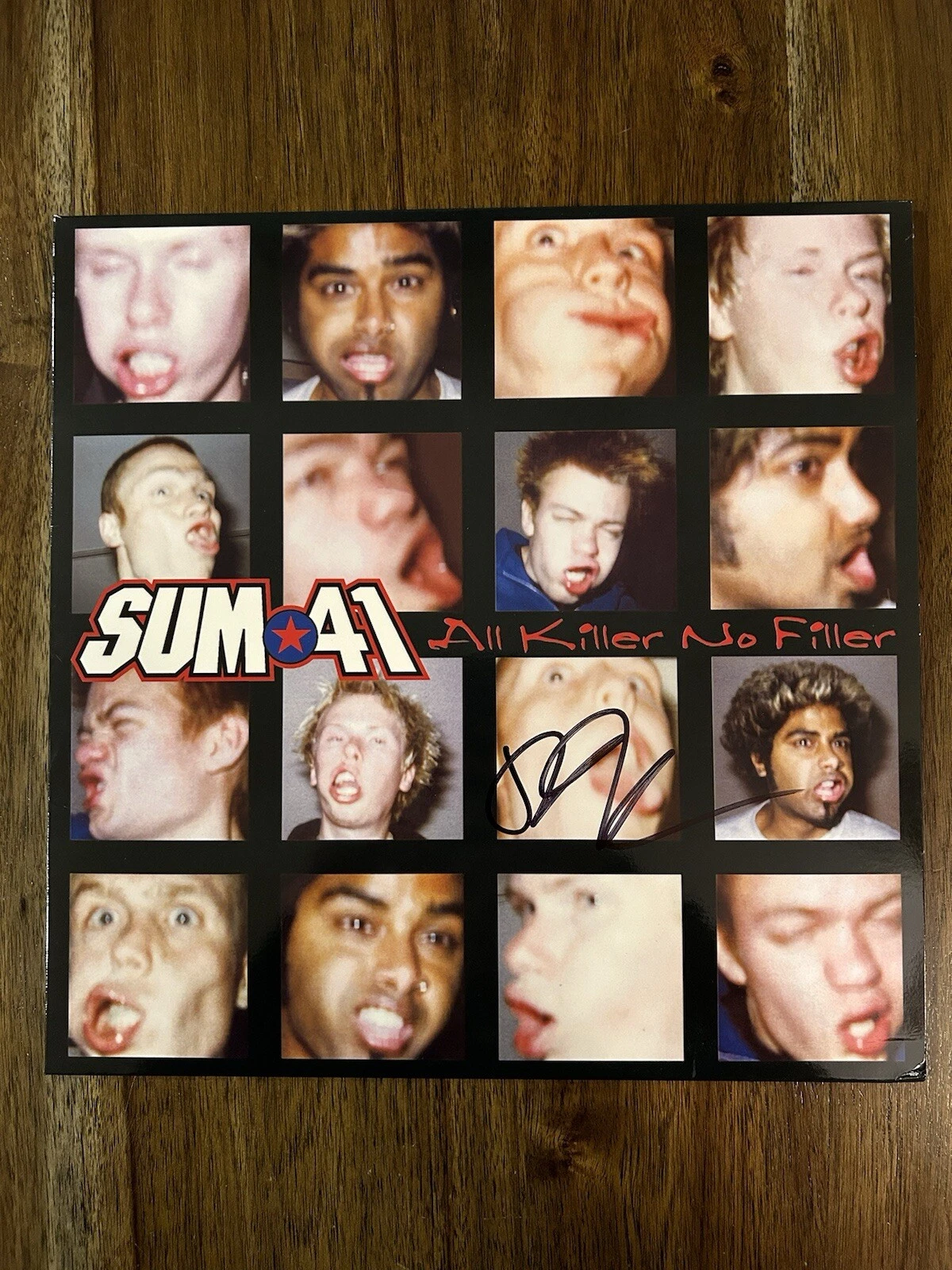 Deryck Whibley ‘Sum 41’ Band Signed Vinyl Album ‘All Killer No Filler’ Beckett