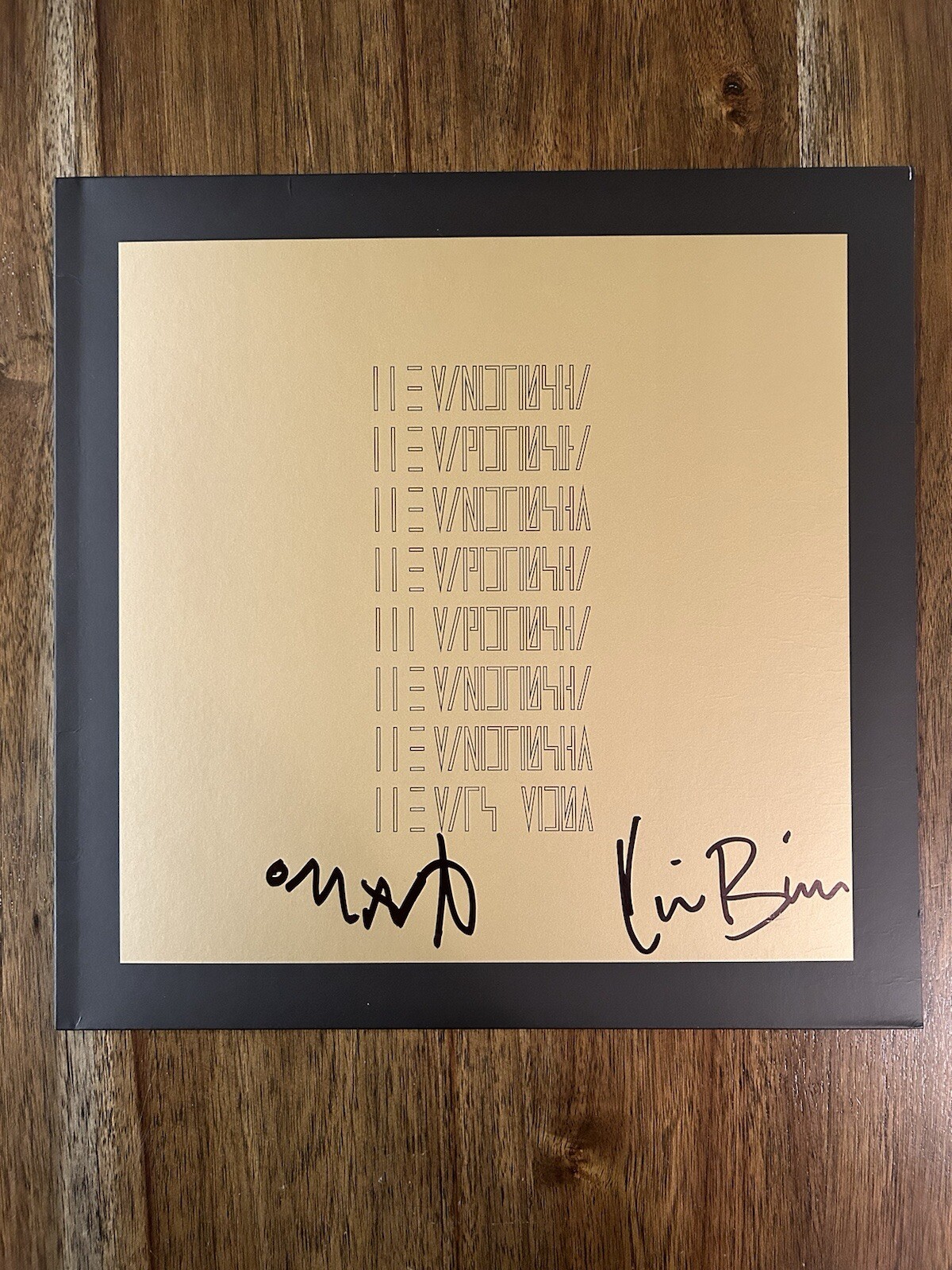 ‘The Mars Volta’ Band Signed Vinyl Album ‘Cedric & Omar’ Beckett Certified