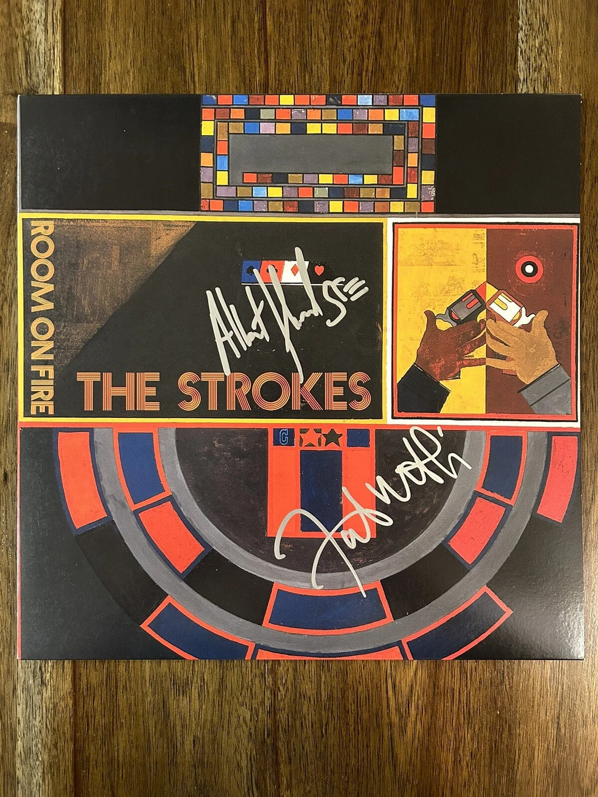 ‘The Strokes’ Band Signed Vinyl Album ‘Room On Fire’ Albert Hammond & Fabrizio