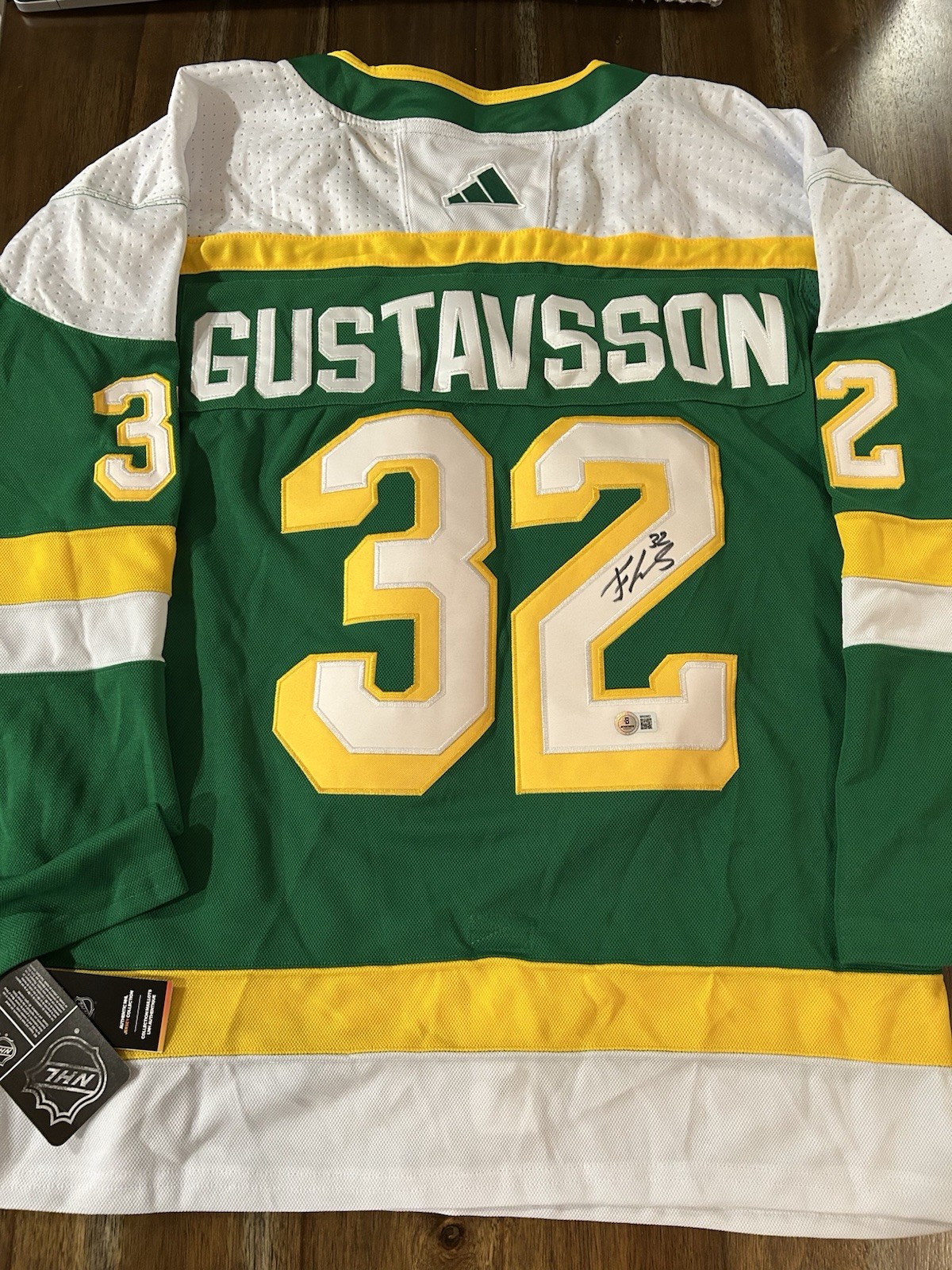 Filip Gustavsson Signed Minnesota Wild Stitched Hockey Jersey Autograph Beckett