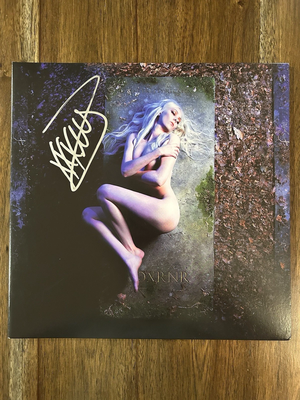 Taylor Momsen The Pretty Reckless Signed Death By Rock Roll Vinyl Album Beckett