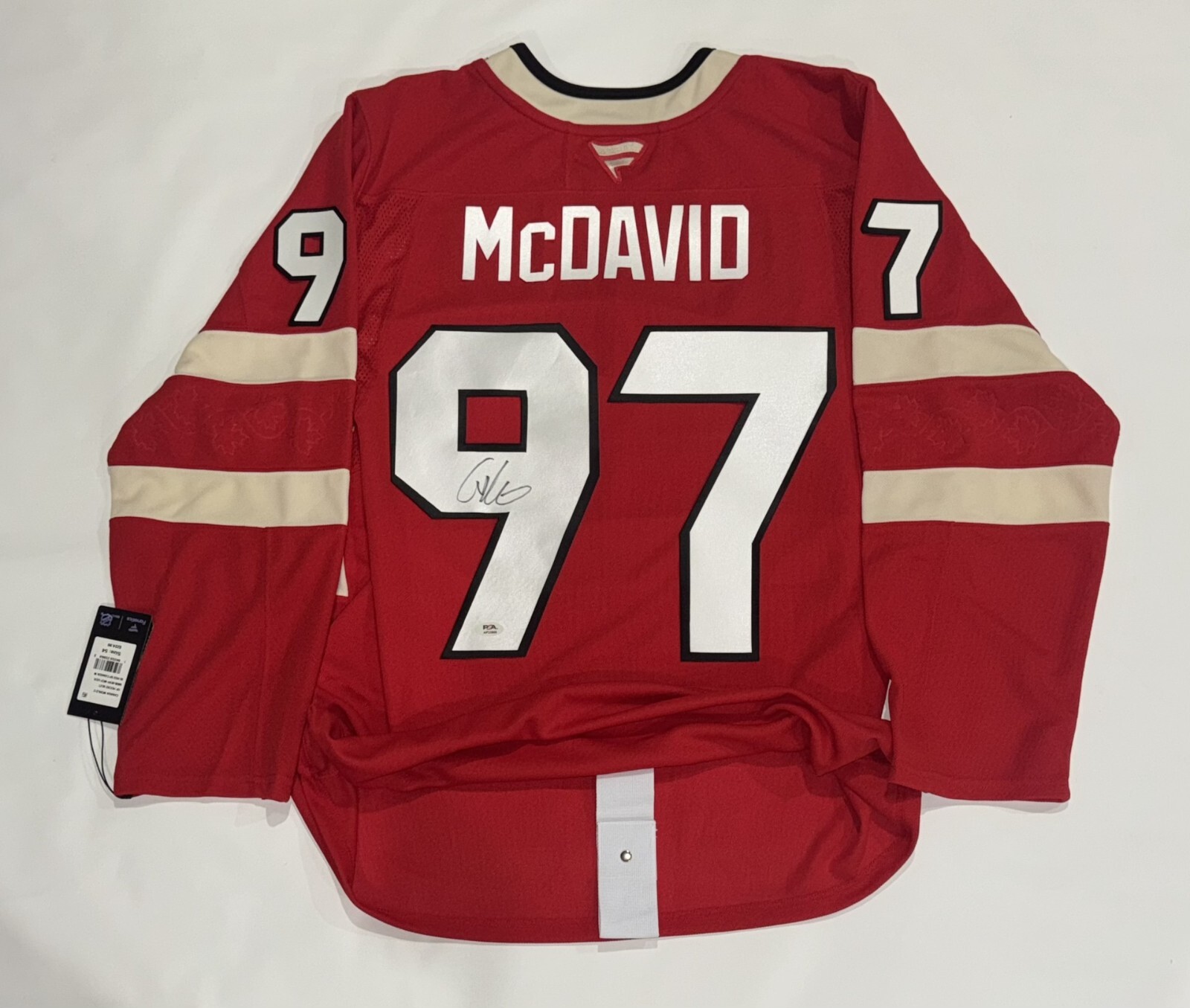 CONNOR MCDAVID SIGNED TEAM CANADA FANATICS PREMIUM 4 NATIONS JERSEY PSA COA