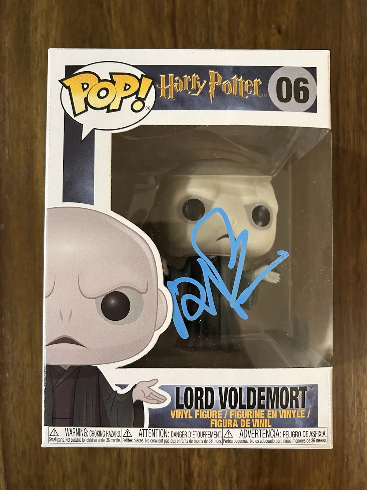 Ralph Fiennes ‘Harry Potter’ Signed Funko Pop #06 ‘Lord Voldemort’ Beckett