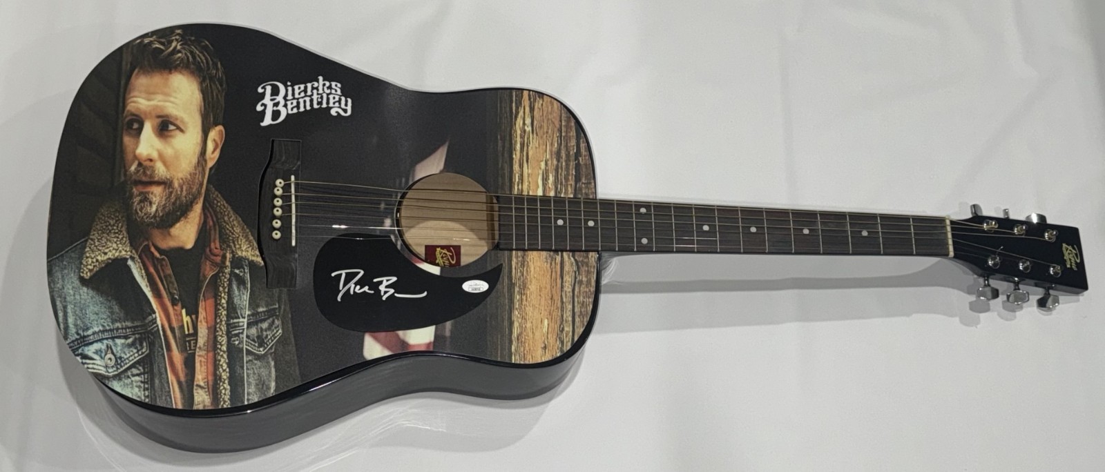 DIERKS BENTLEY  SIGNED CUSTOM ACOUSTIC GUITAR AUTOGRAPHED JSA COA