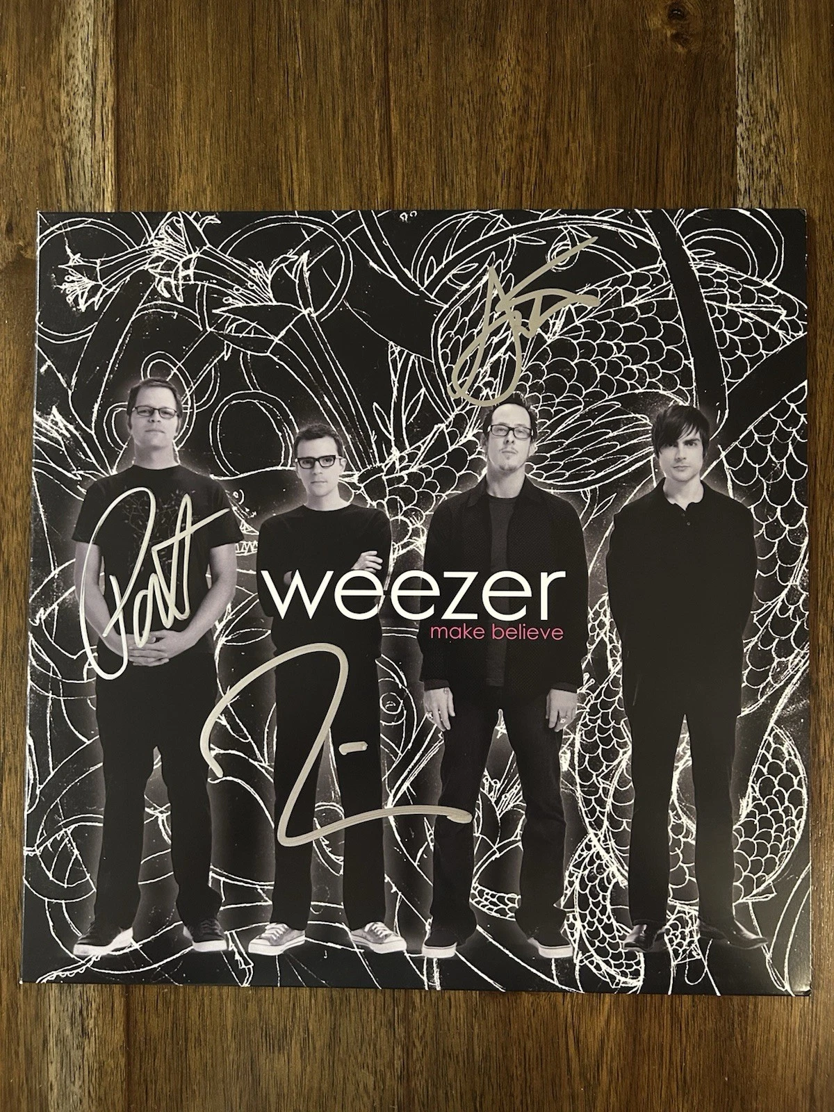 ‘Weezer’ Band Signed Vinyl Album ‘Make Believe’ Rivera Cuomo +2
