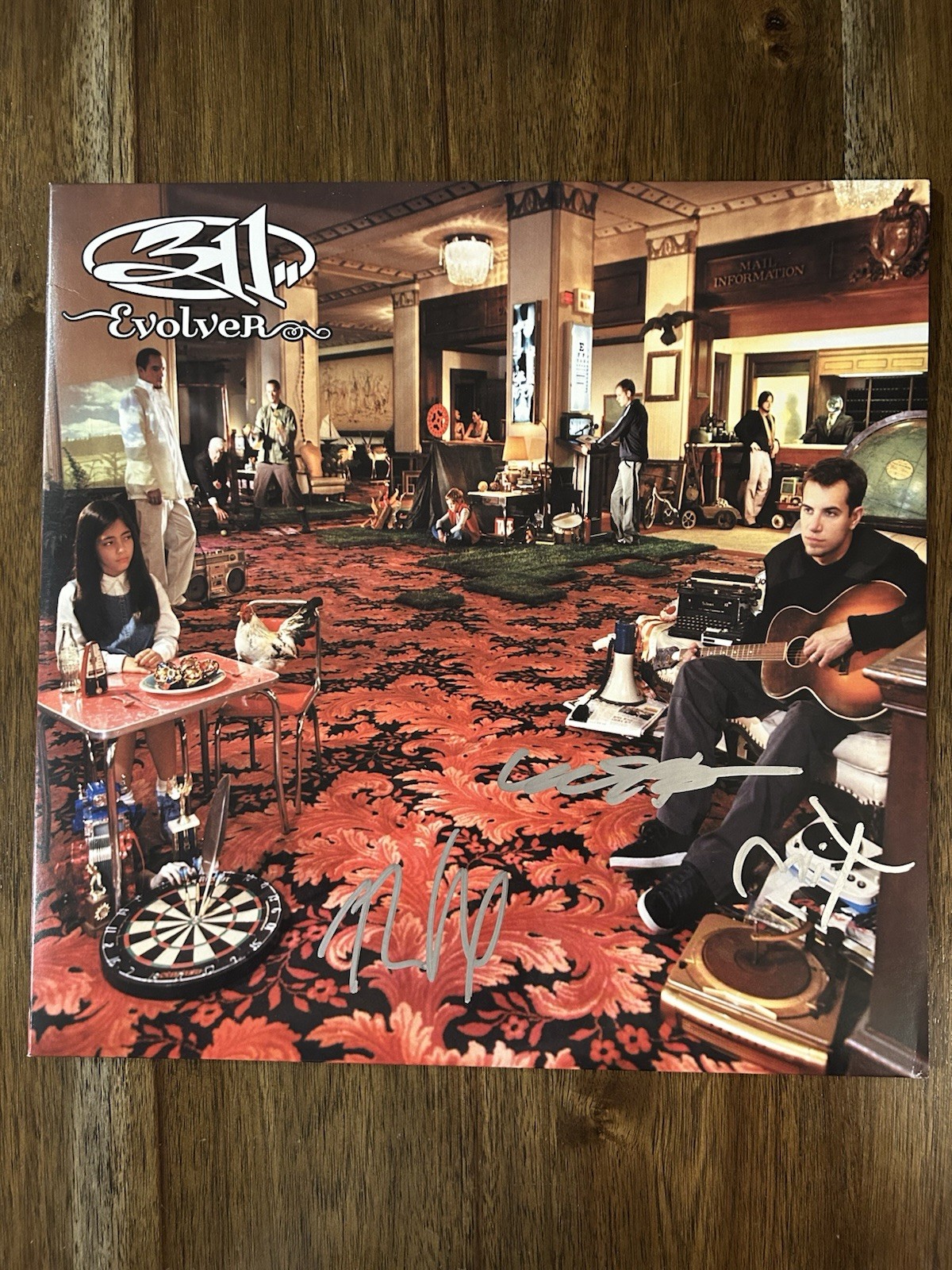 ‘311’ Band Signed Vinyl Album ‘Evolver’ Nick Hexum, Chad & Tim