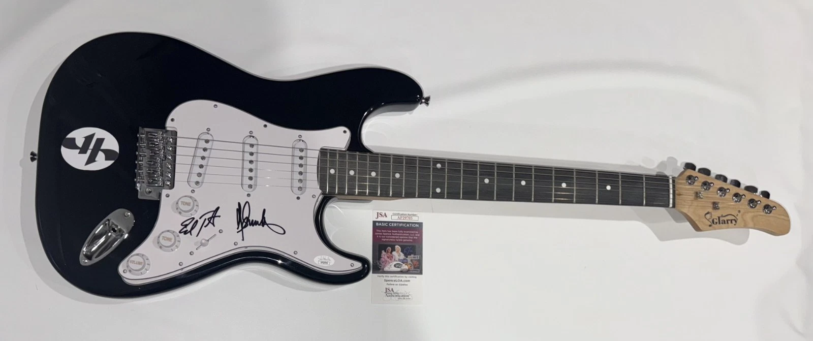 VERTICAL HORIZON SIGNED ELECTRIC GUITAR MATT SCANNELL ED TOTH JSA COA