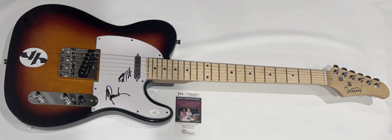 VERTICAL HORIZON SIGNED ELECTRIC GUITAR MATT SCANNELL ED TOTH JSA COA