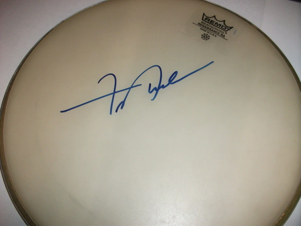 Frankie Avalon Signed Autograph 12