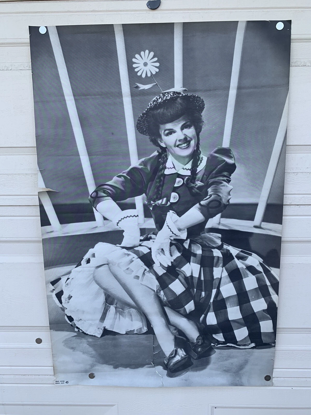 JUDY GARLAND WIZARD OF OZ VINTAGE 1960’S 26.5″ X 40.5″ TRILBY 45 POSTER #80 COLLECTIBLE MEMORABILIA