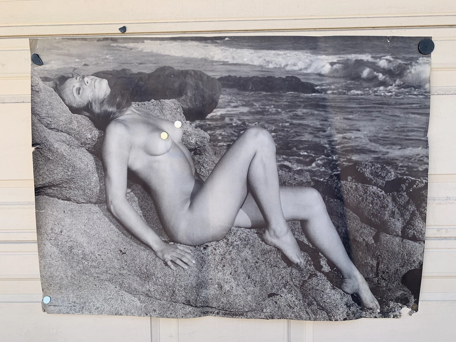 Today & Tomorrow Sexy Woman On Beach 1960s Chick 28.5