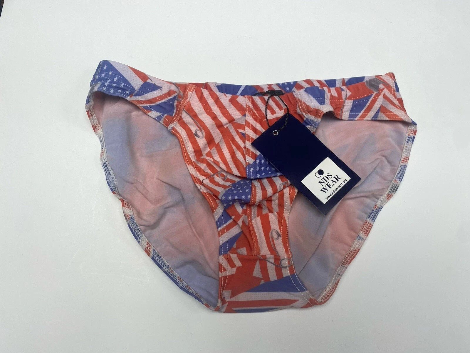 NDS MEN SWIMWEAR BRIEFS FLAGS SM COLLECTIBLE MEMORABILIA