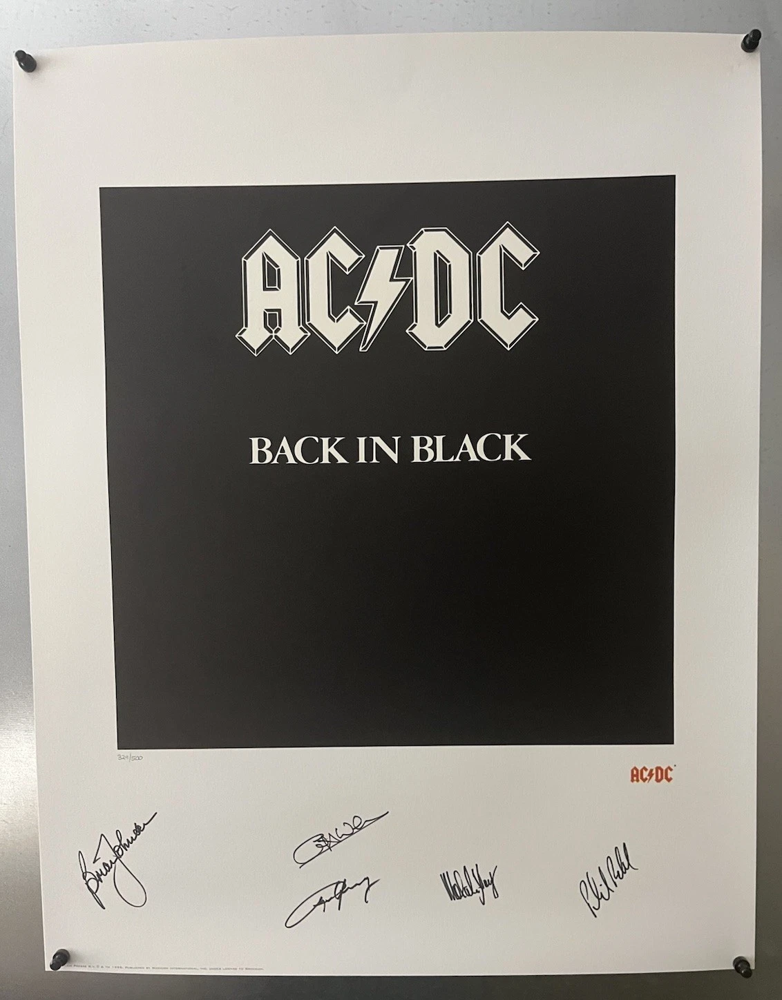 AC/DC BACK IN BLACK FULL BAND SIGNED AUTOGRAPHED LITHOGRAPH 329/500 COLLECTIBLE MEMORABILIA