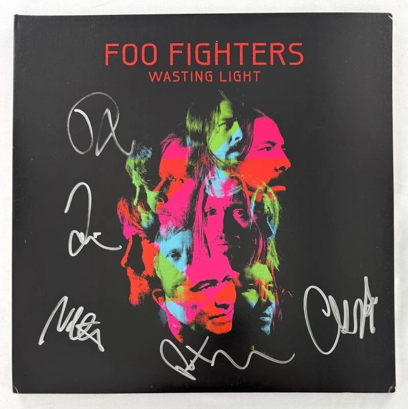 Foo Fighters Full Band Signed Autograph Album w/ Dave Grohl Taylor Hawkins JSA