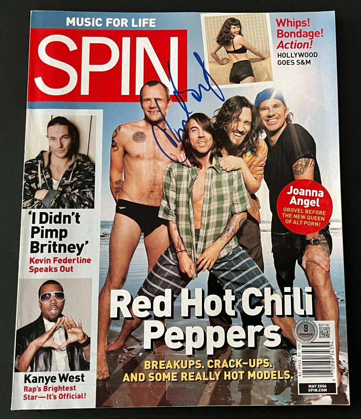 CHAD SMITH RED HOT CHILI PEPPERS SIGNED SPIN MAGAZINE w/PROOF & BECKETT COA
