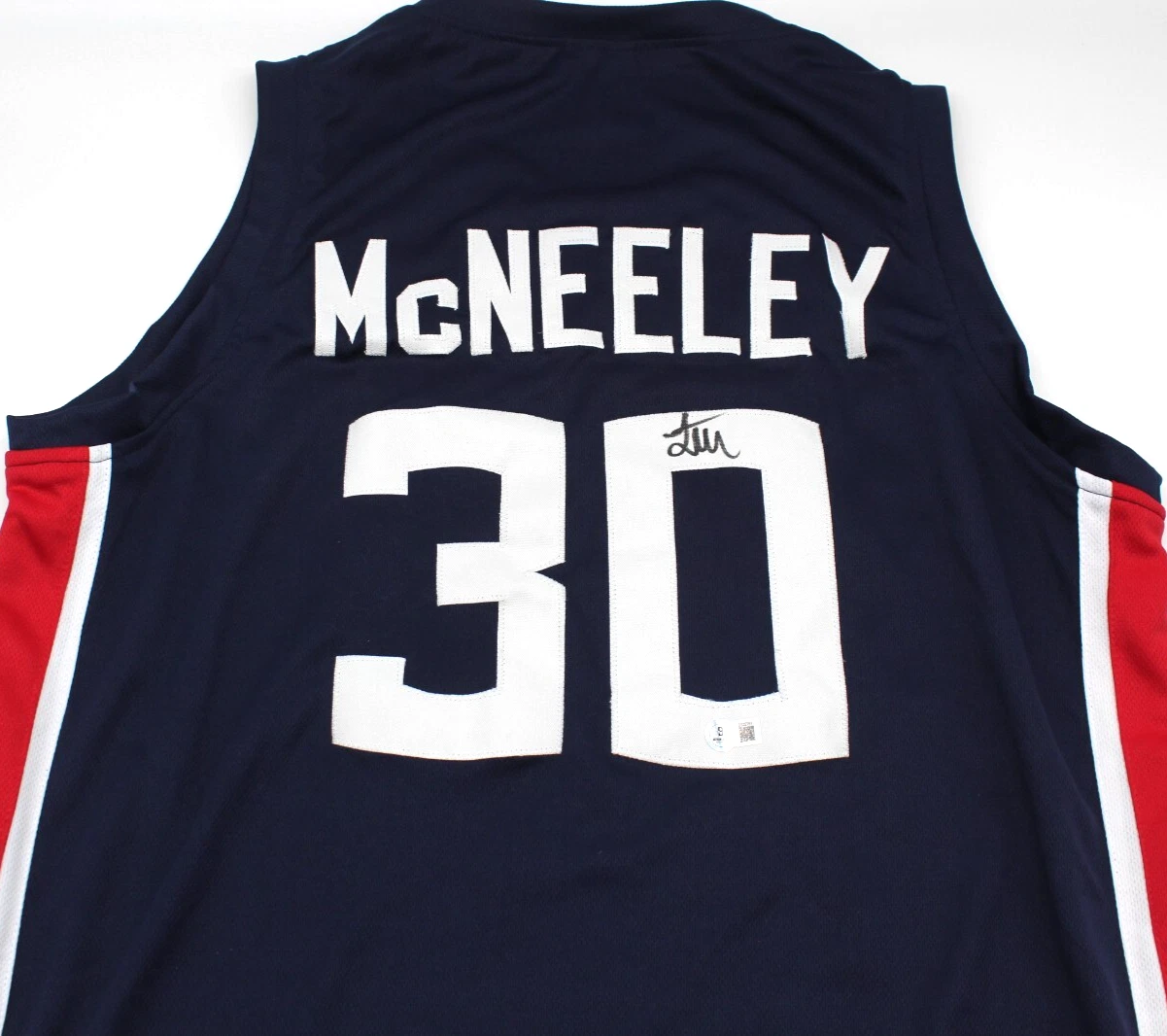 Liam McNeeley Signed UCONN Huskies Custom Jersey W/Beckett COA BS22751