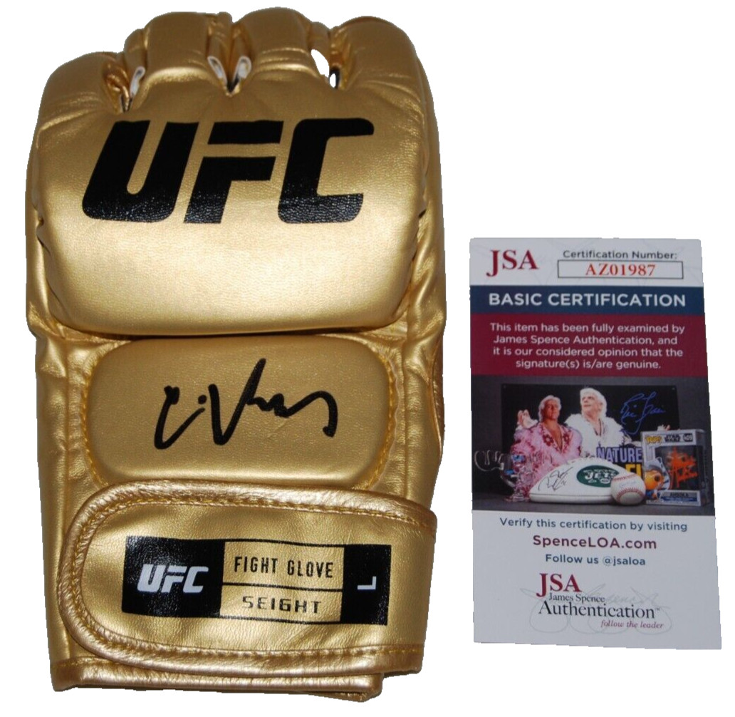 CAIN VELASQUEZ signed (UFC) MMA Gold autographed Fighting glove JSA AZ01987