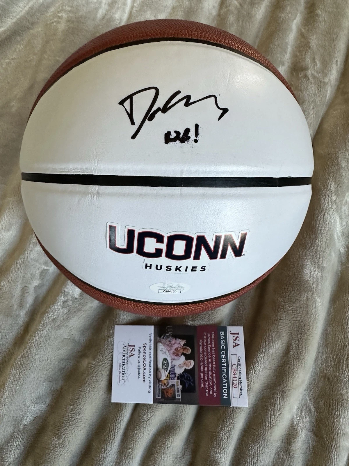 Dan Hurley Signed NCAA Basketball Autographed JSA COA Authentication UCONN