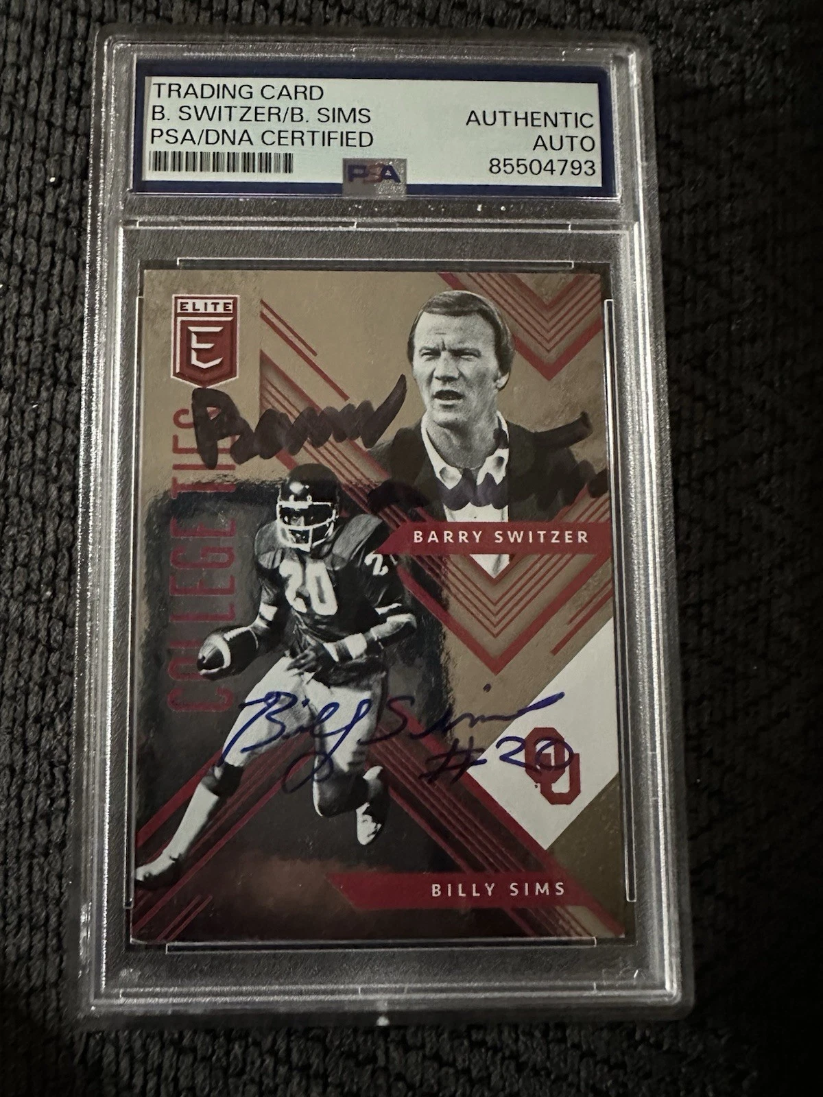 Barry Switzer Billy Sims Signed 2018 Panini Elite Draft #3 Card PSA /DNA