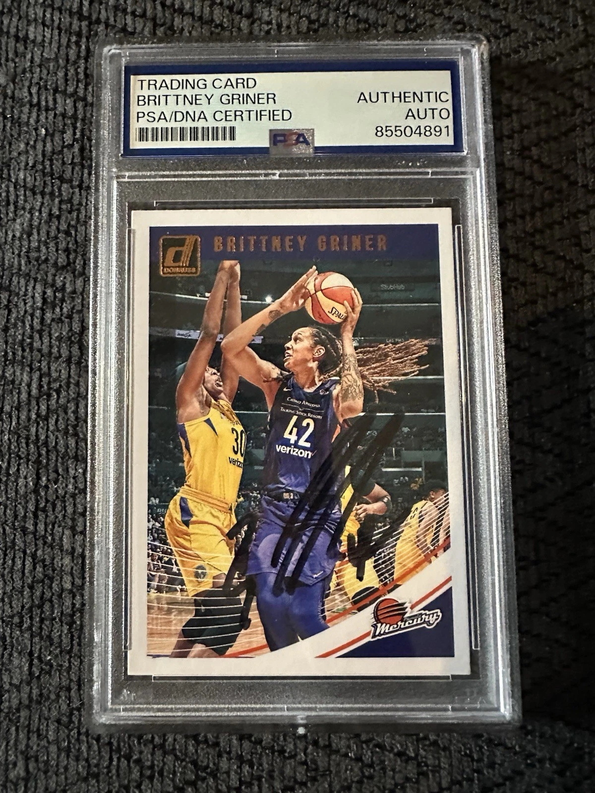 Britney Griner Signed 2019 Donruss Basketball Card #37 PSA /DNA Slab COA