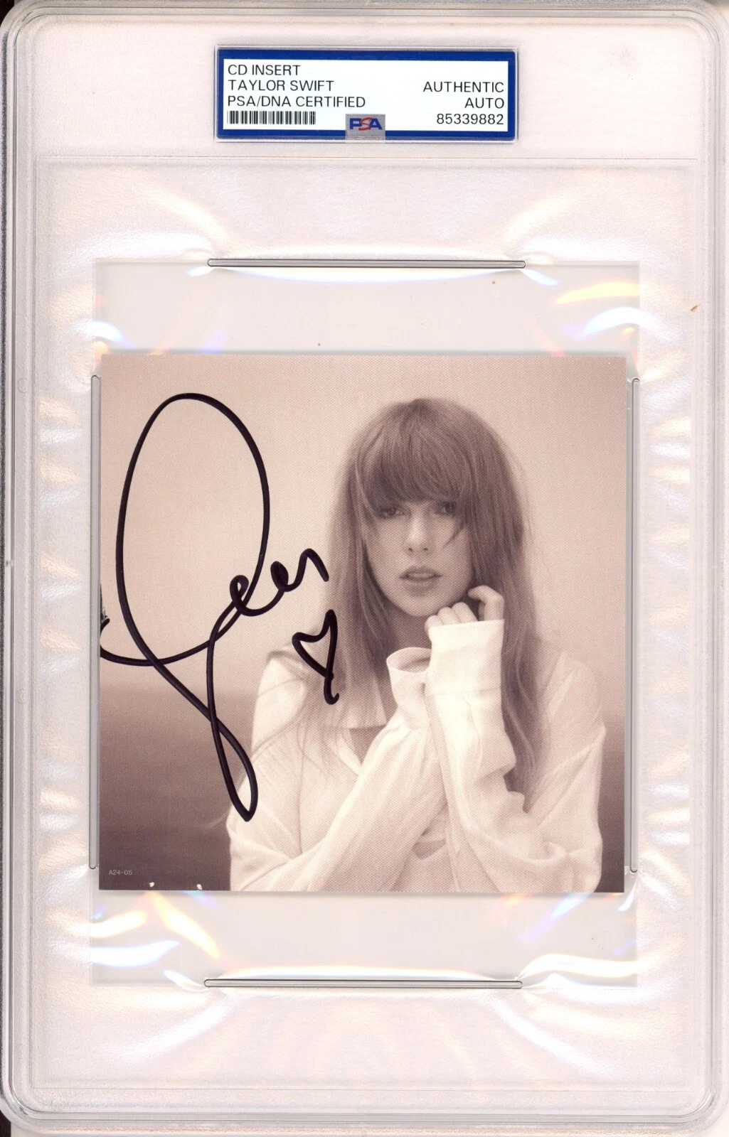 TAYLOR SWIFT Signed Autographed LONG SIG + HEART Tortured Poets Dept PSA DNA COA