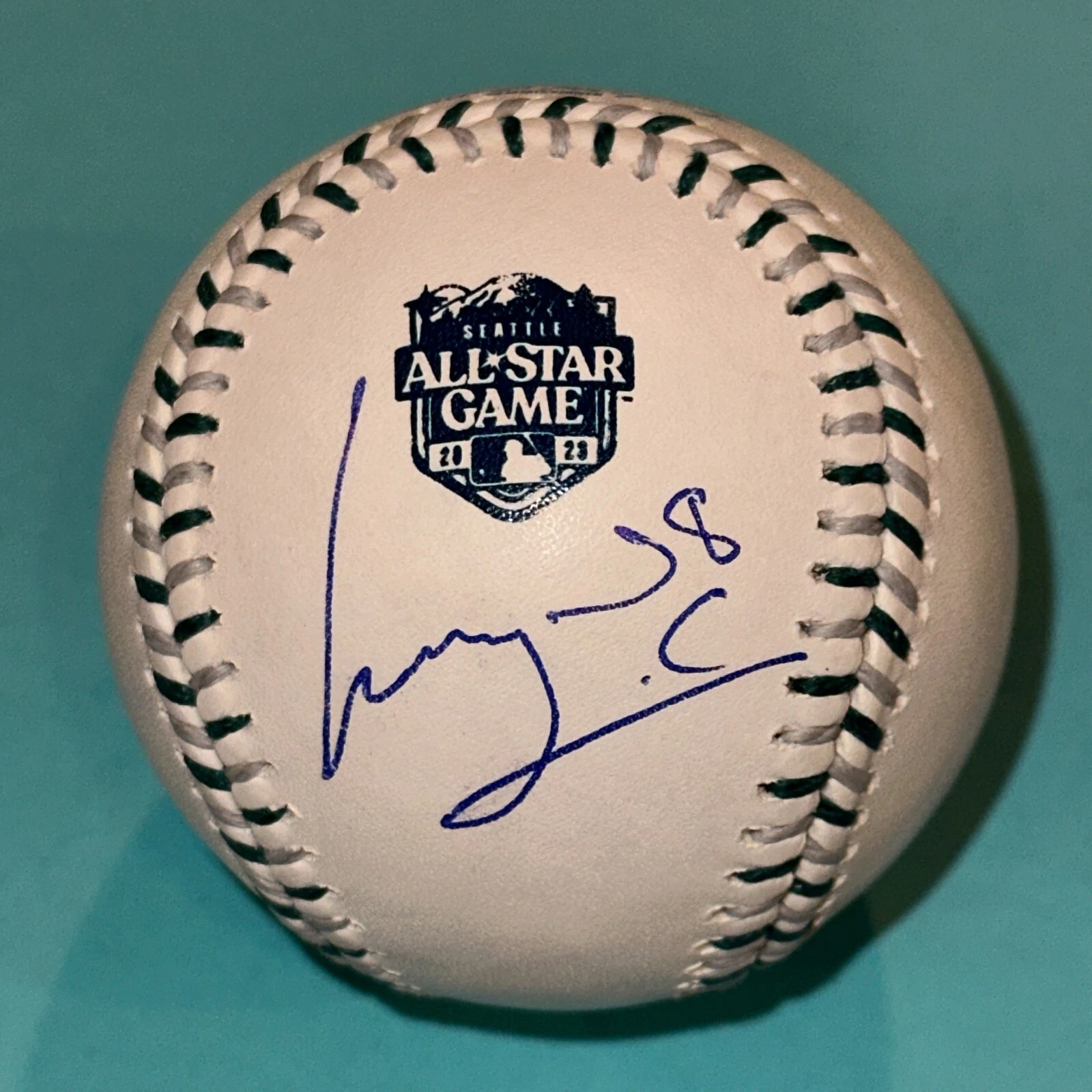 LUIS CASTILLO (Mariners) Signed Official 2022 ALL-STAR Baseball Beckett (BAS)