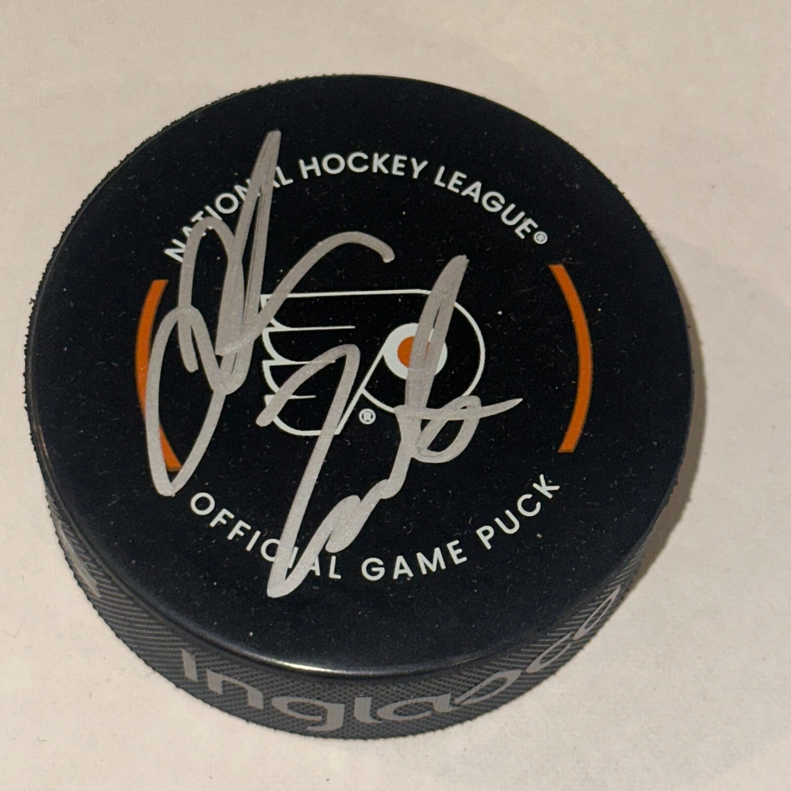JOHN TORTORELLA Signed Philadelphia FLYERS Official GAME Puck Beckett (BAS)
