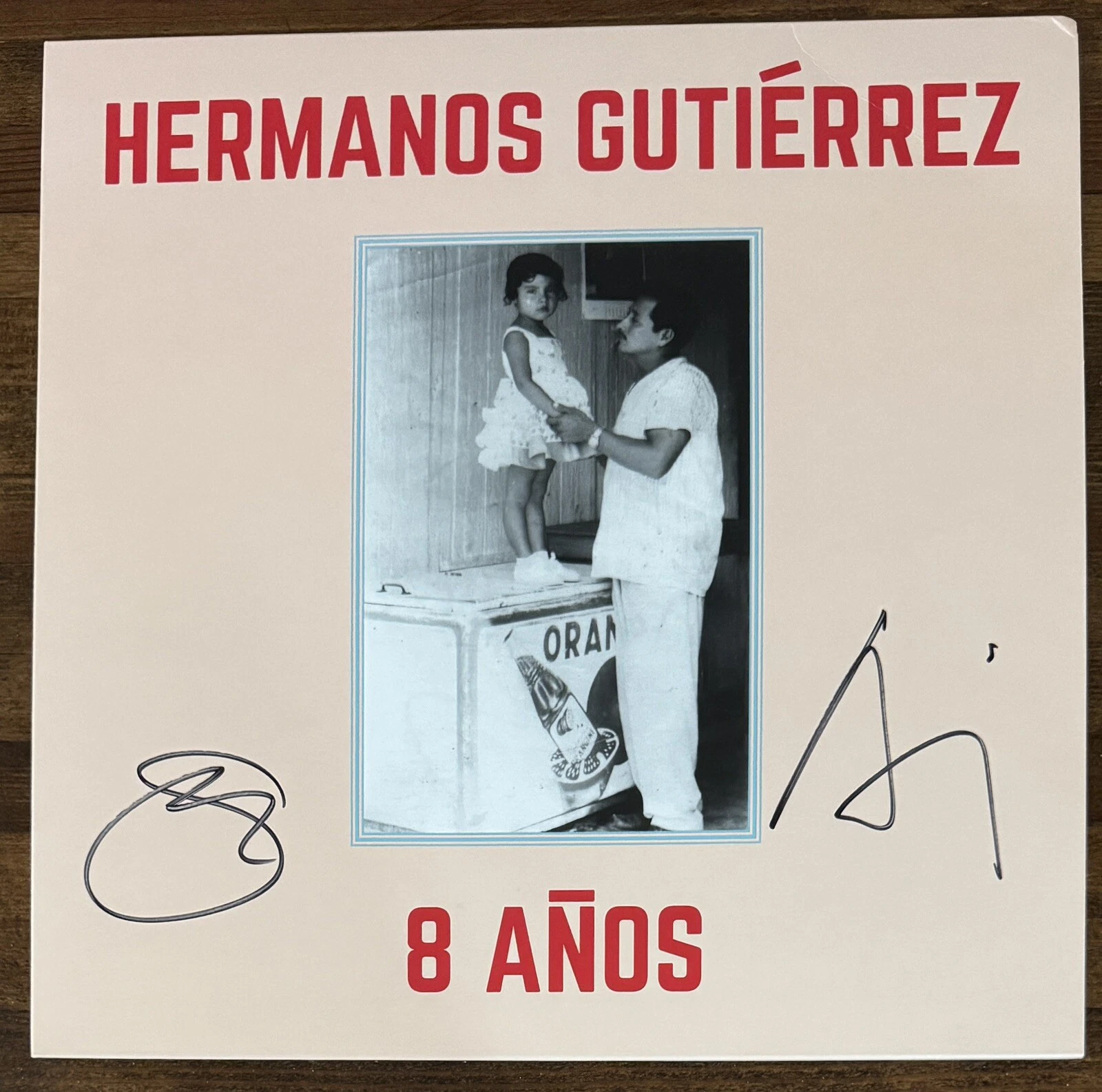 Hermanos Gutierrez SIGNED ON COVER 8 Anos Baby Blue Vinyl LP BAS Beckett COA