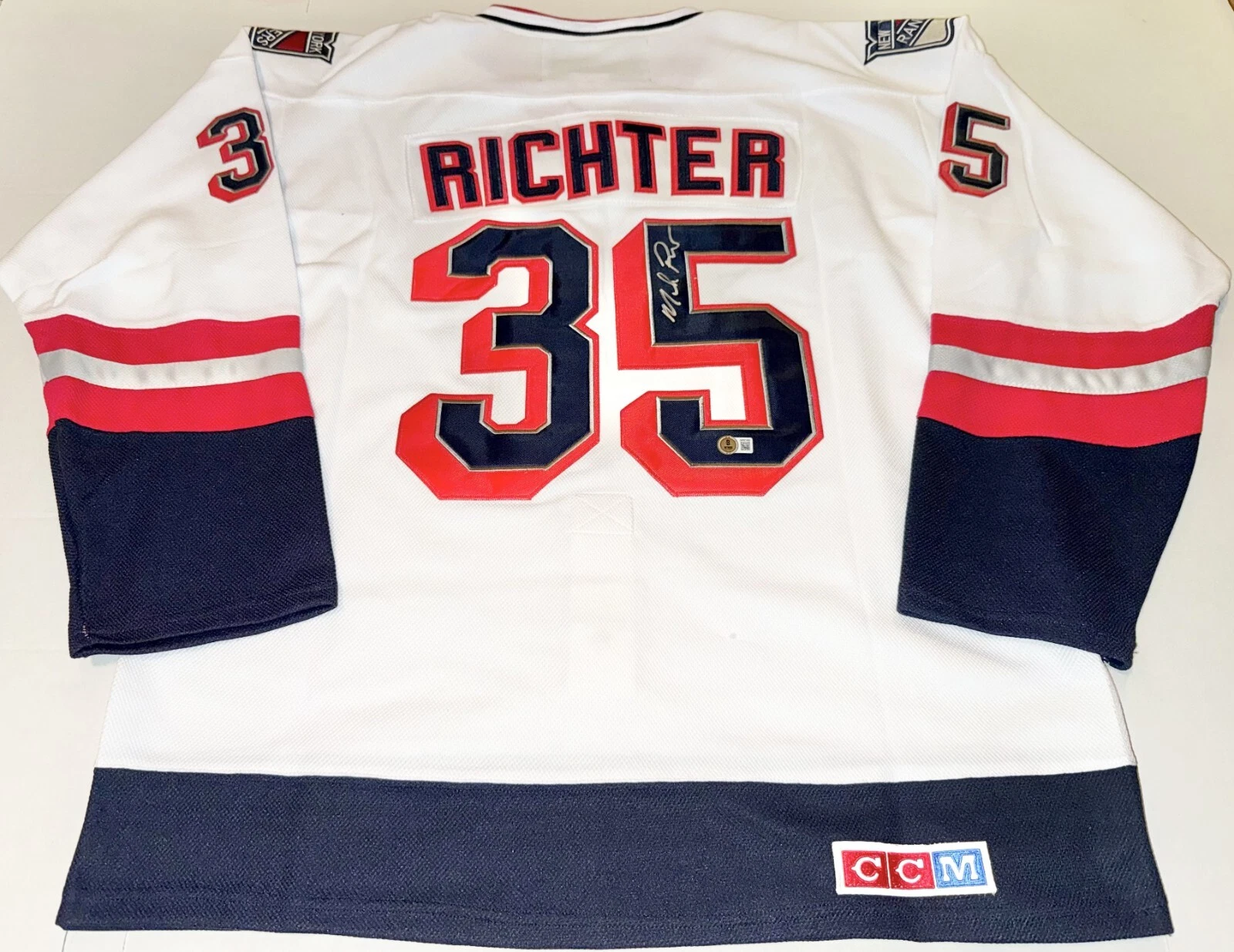 Mike Richter signed New York Rangers jersey autographed #2 Beckett Witnessed
