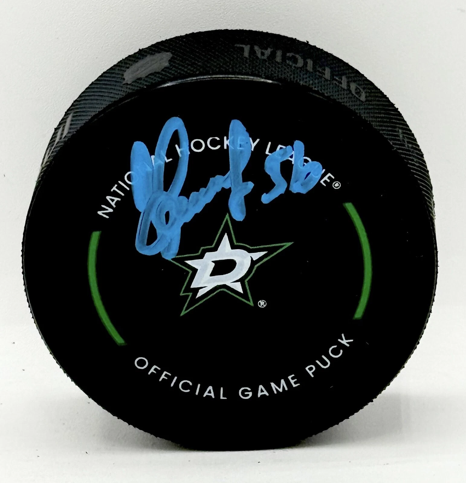 Sergei Zubov signed Dallas Stars Official Game Puck Beckett Witnessed