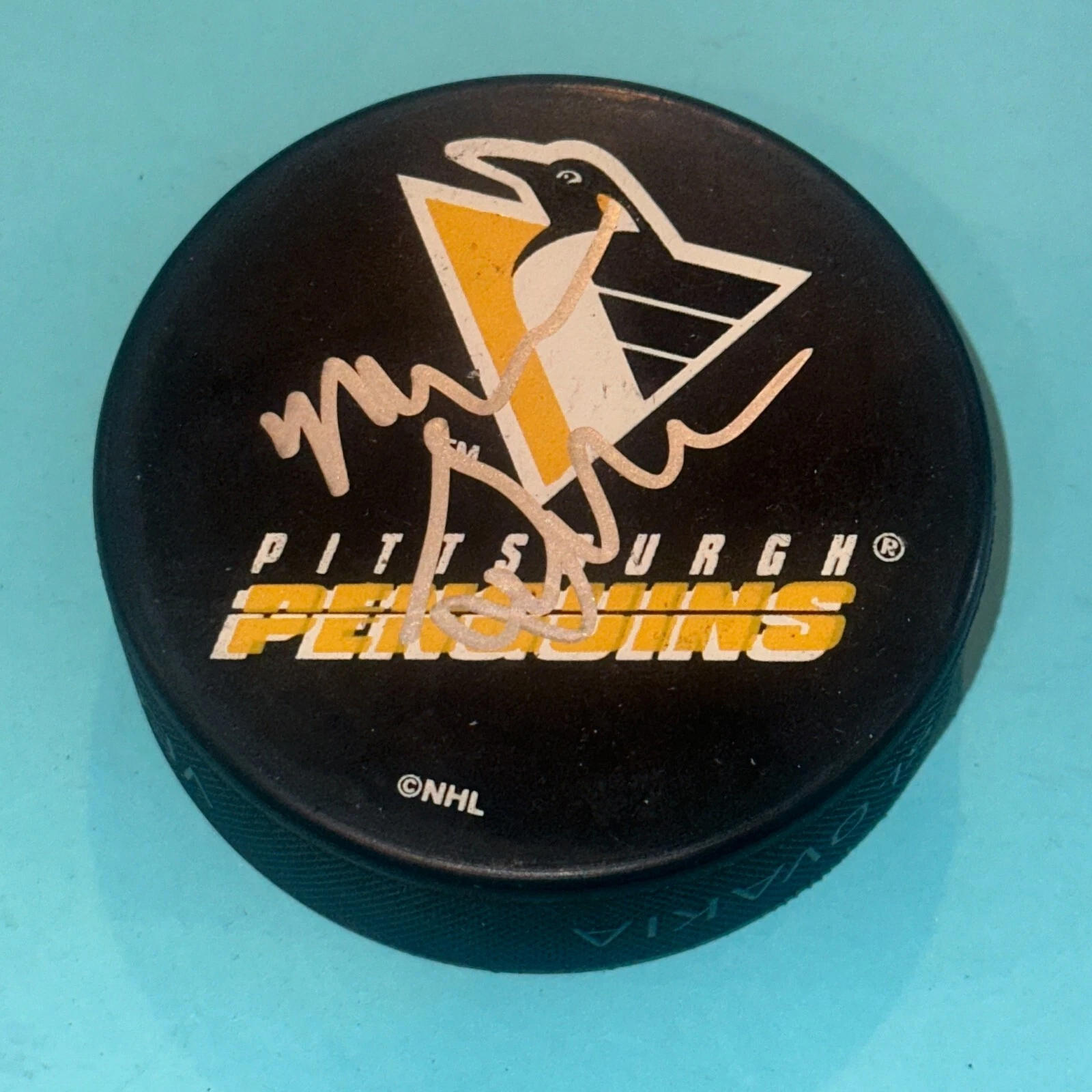MIKE SULLIVAN Signed Pittsburgh PENGUINS Puck Beckett (BAS)