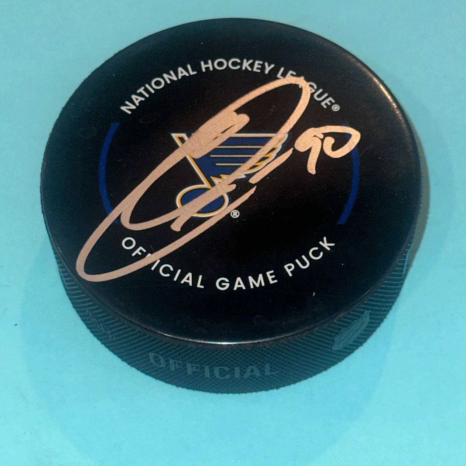 RYAN O'REILLY Signed St. Louis BLUES Official GAME Puck Beckett (BAS)