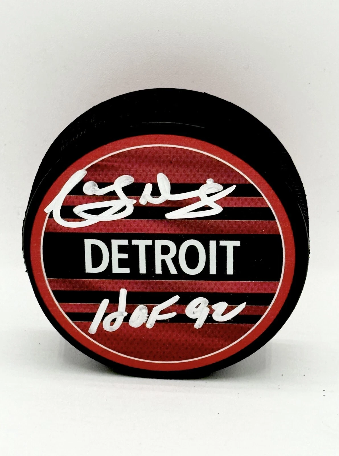 Marcel Dionne signed Detroit Red Wings Reverse Retro Puck W/ HOF Beckett Witness