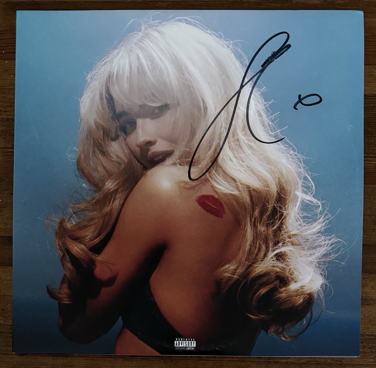 SABRINA CARPENTER SIGNED SHORT N SWEET DELUXE VINYL AUTOGRAPHED BECKETT BAS COA