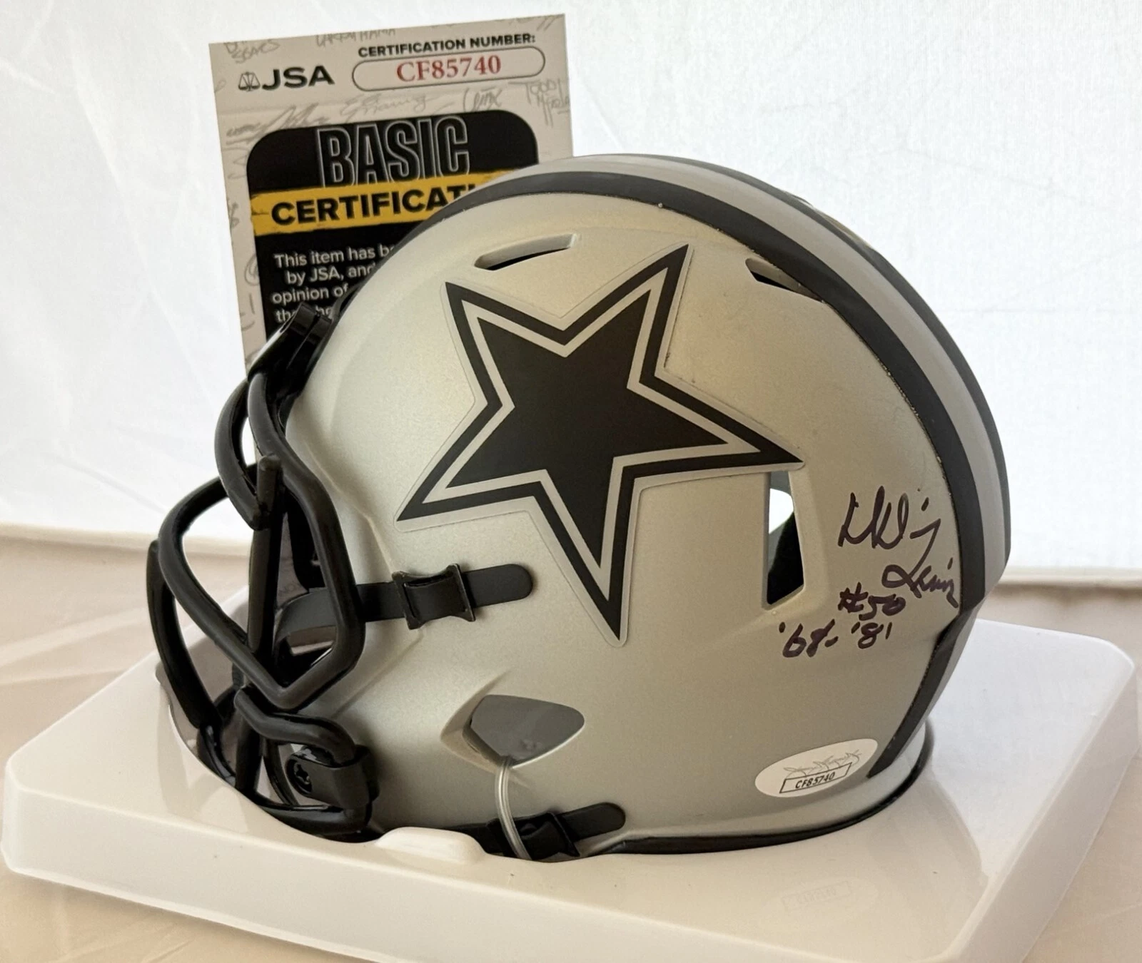D. D. Lewis signed Dallas Cowboys Rave mini helmet autographed JSA