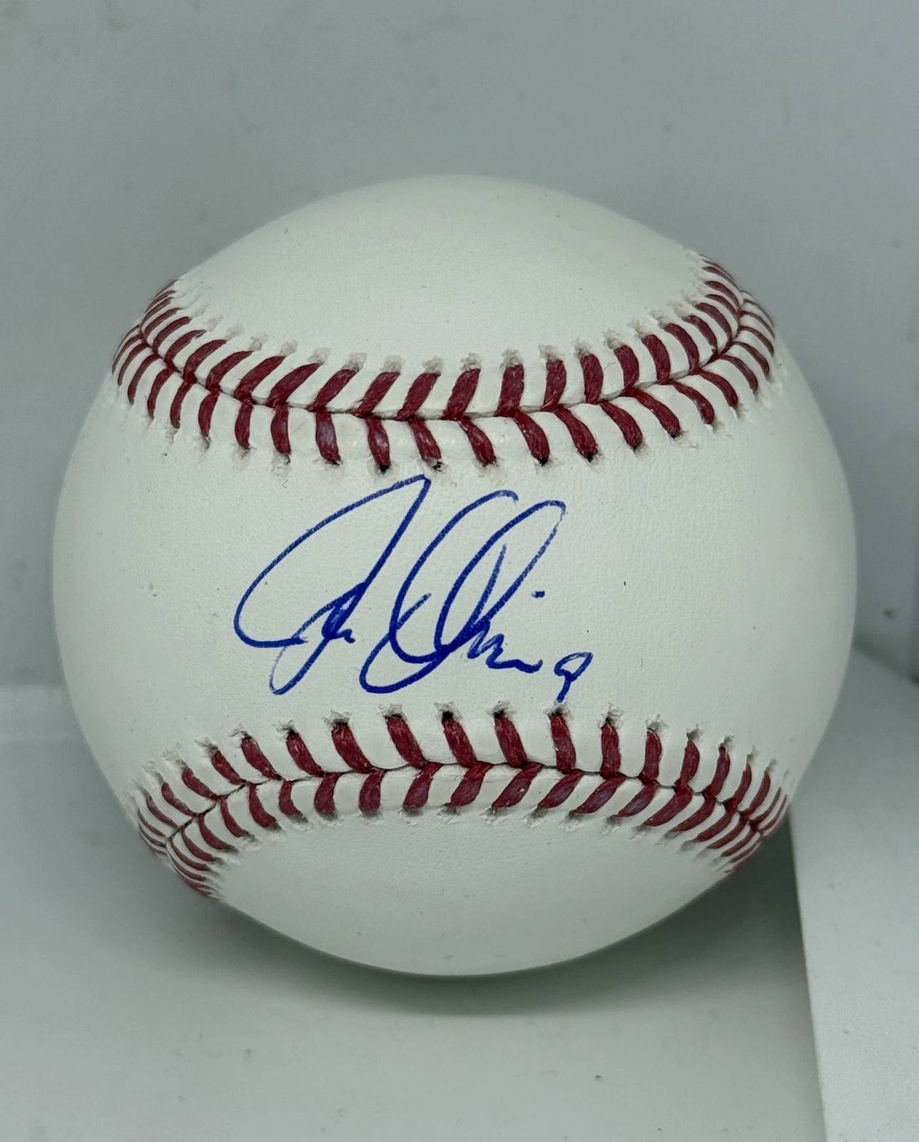 Joe Oliver Cincinnati Reds signed Official MLB Baseball Ball Beckett Witnessed