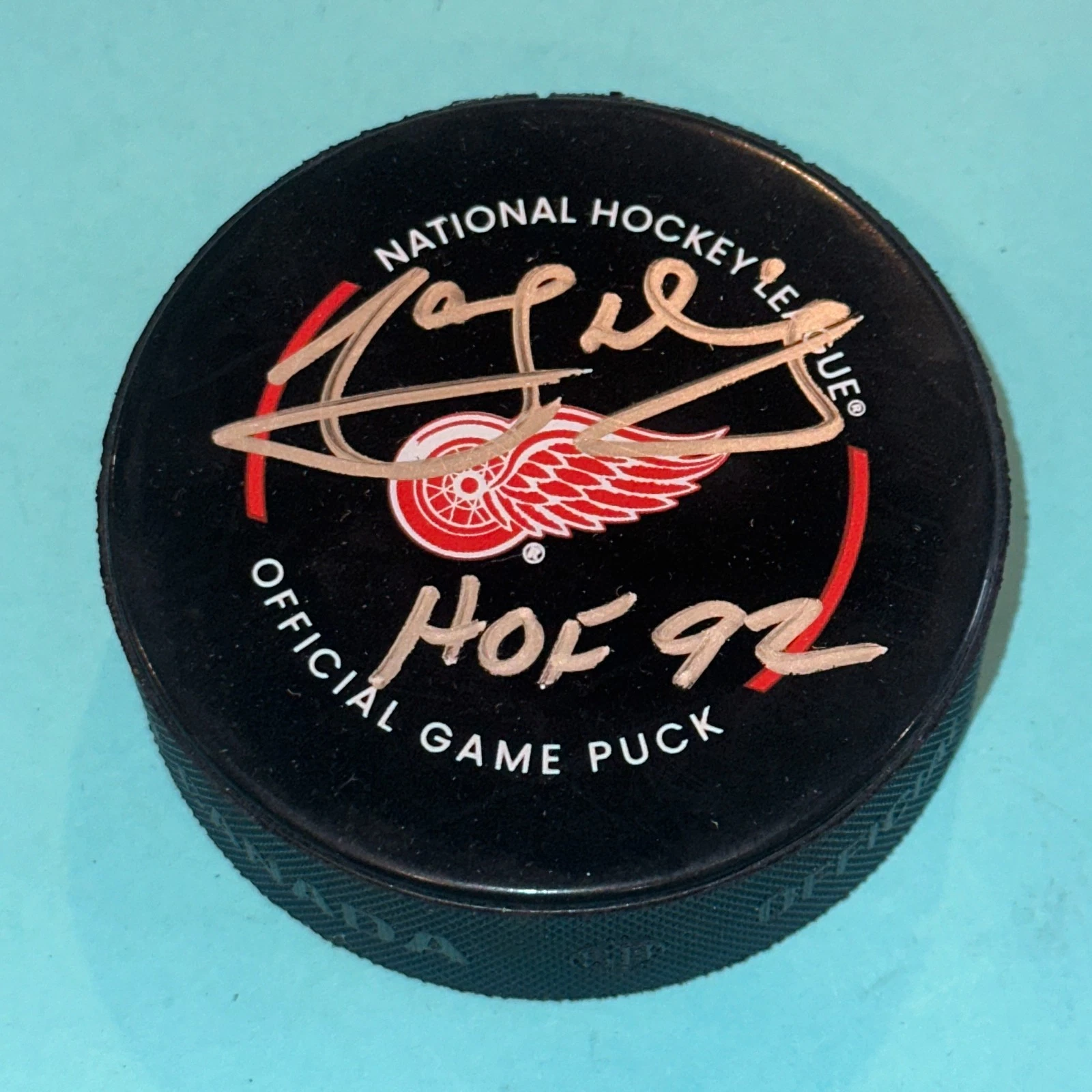 MARCEL DIONNE Signed Detroit RED WINGS Official GAME Puck Beckett w/ HOF Inscrip