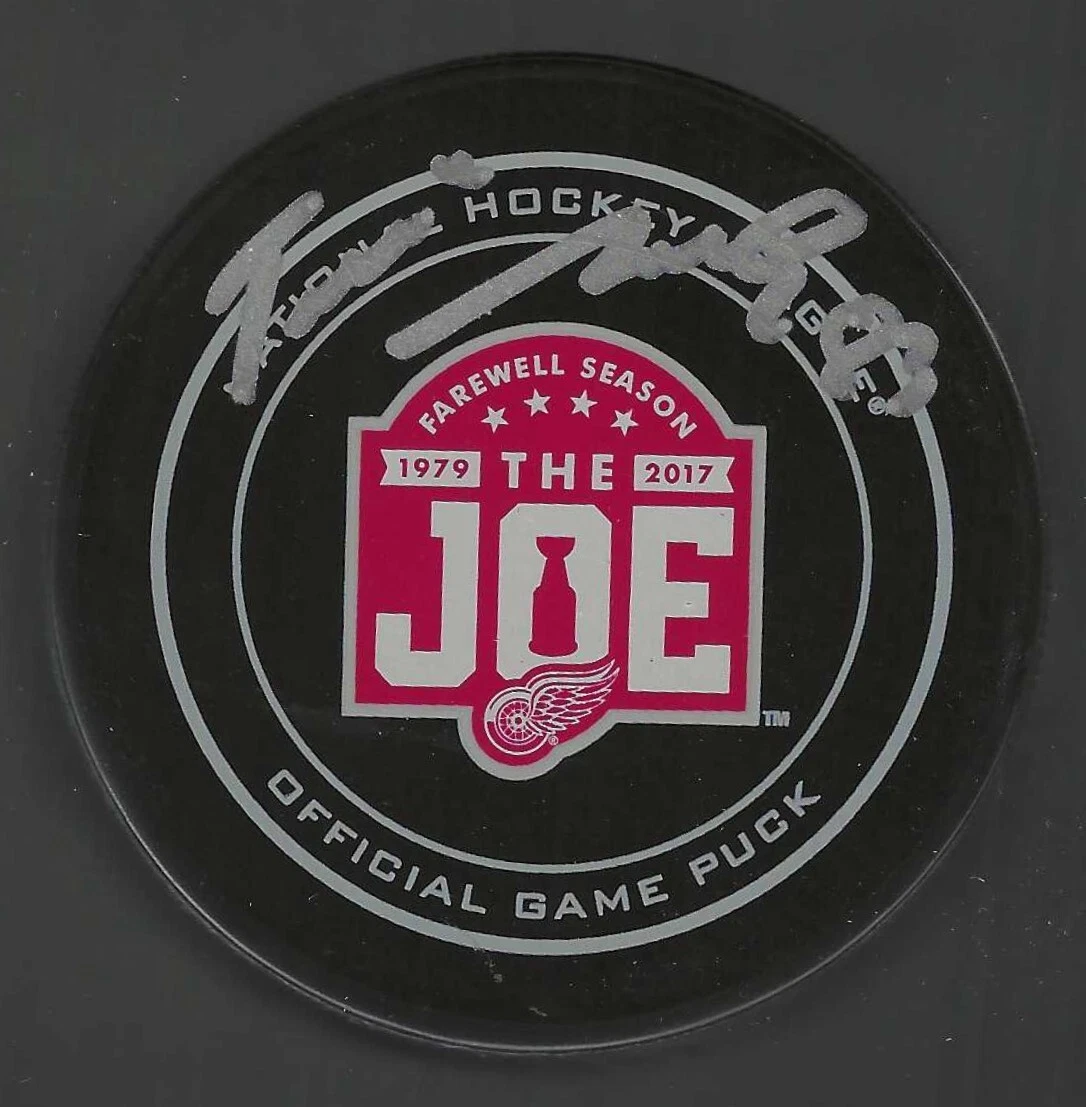 Tomas Nosek Signed Detroit Red Wings Joe Louis Arena JLA Farewell Game Puck