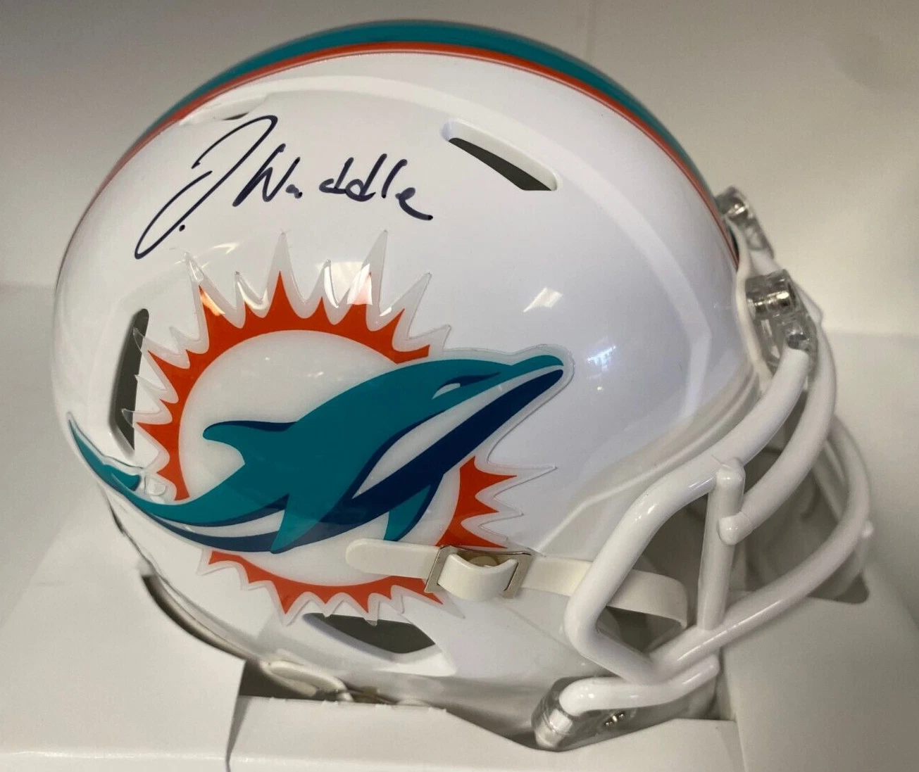 JAYLON WADDLE MIAMI DOLPHINS SIGNED AUTOGRAPHED MINI HELMET BECKETT BAS