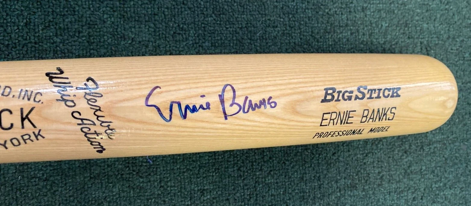 ERNIE BANKS CHICAGO CUBS SIGNED AUTOGRAPHED RAWLINGS BIG STICK BAT BECKETT BAS