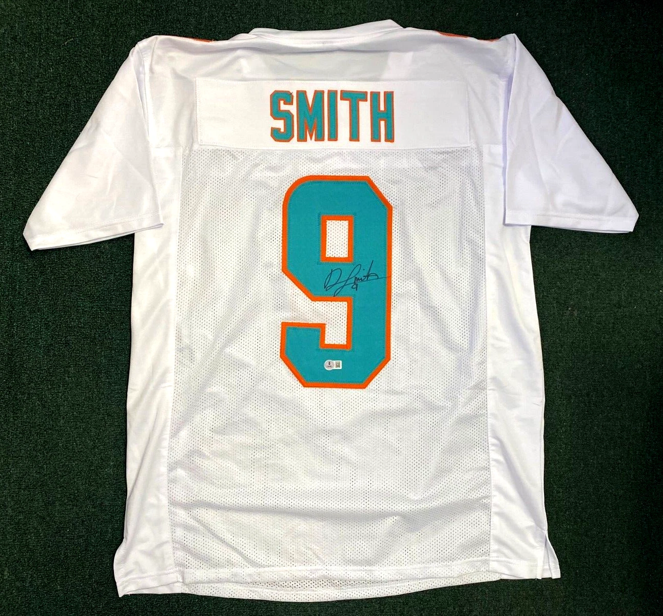 JONNU SMITH #9 DOLPHINS SIGNED AUTO WHITE CUSTOM FOOTBALL JERSEY SZ XL BECKETT *