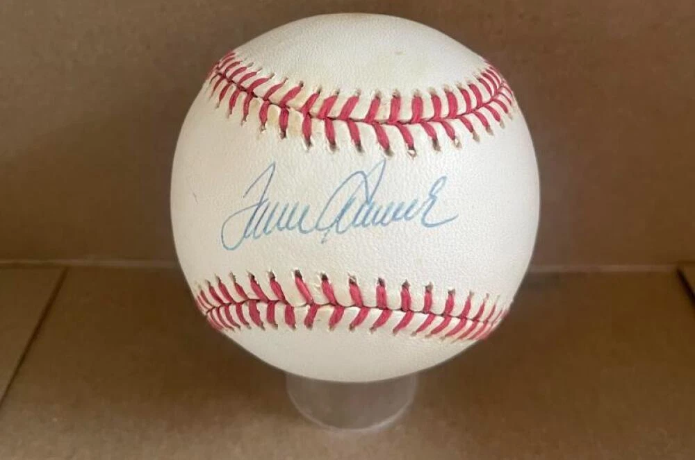 TOM SEAVER METS SIGNED AUTO VINTAGE N.L. BASEBALL BECKETT AUTH