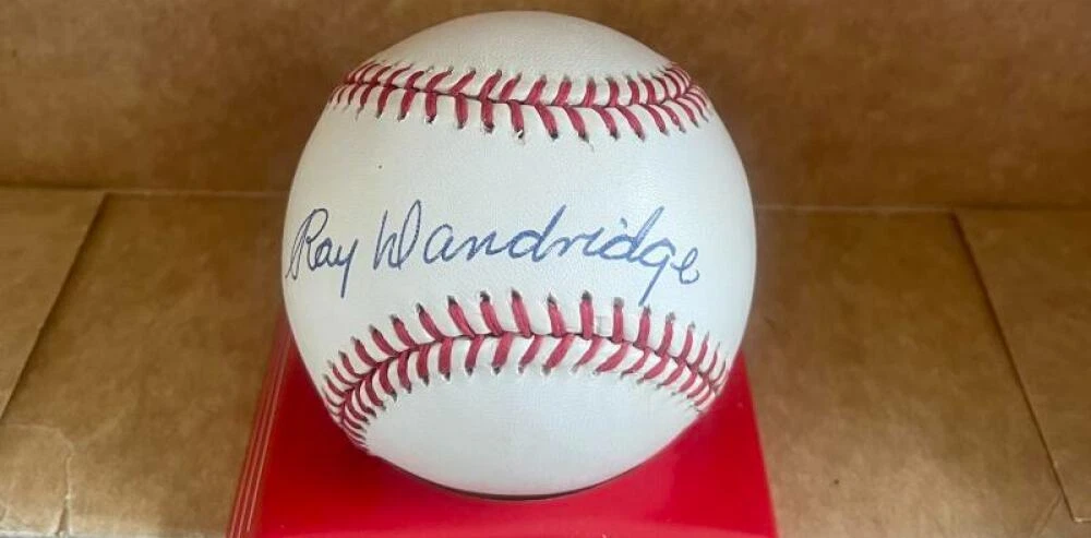 RAY DANDRIDGE NEGRO LEAGUE HOF SIGNED AUTOGRAPHED N.L. BASEBALL BECKETT AUTH